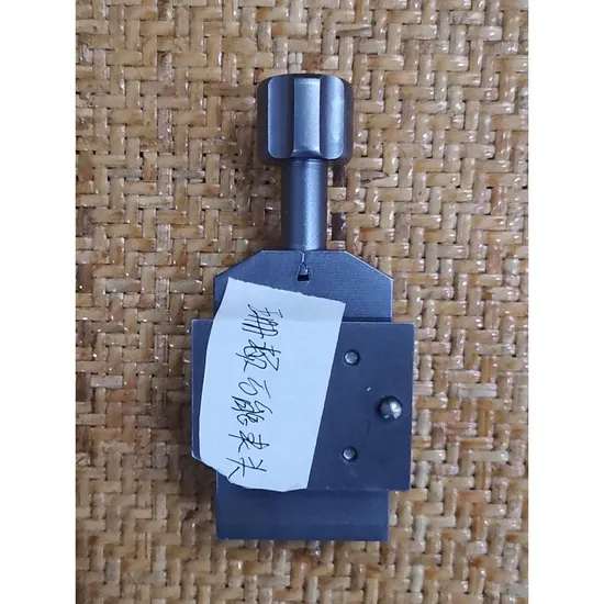 Clamp universale per microtomo ingegnerizzato ingegnerizzato a cassetta affidabile per laboratori diagnostici medici